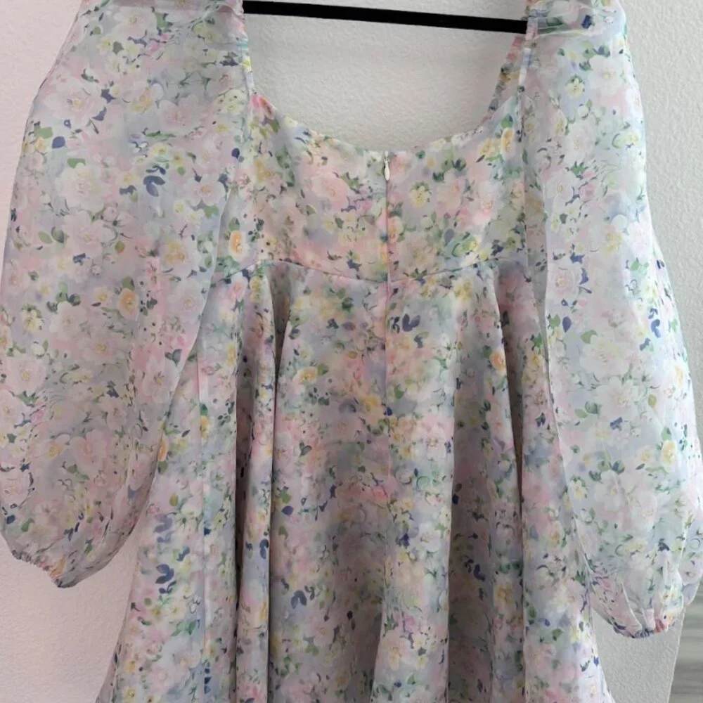 Selkie Floral Print Puff Sleeve | Size L. - Picture 5 of 5